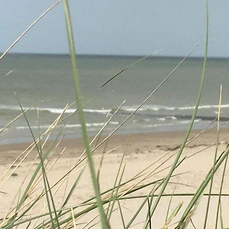 Stacaravan 4Pers In Bredene Met Eigen Tuintje 2449 Екстериор снимка