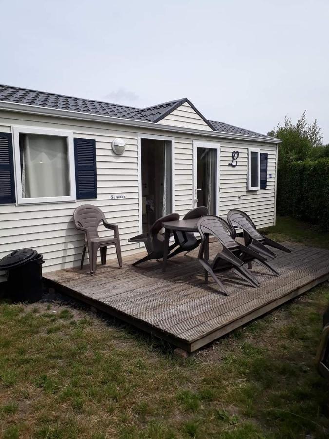 Stacaravan 4Pers In Bredene Met Eigen Tuintje 2449 Екстериор снимка